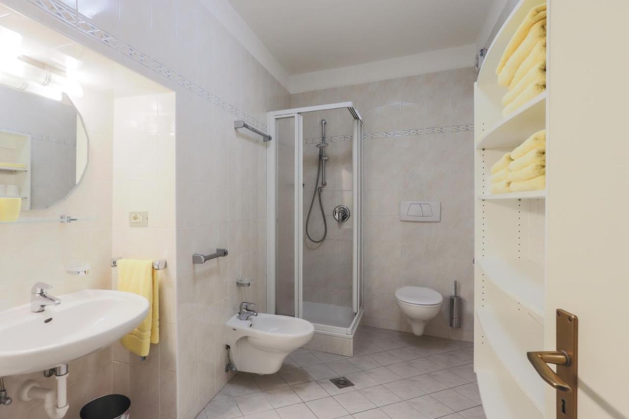 Residence Hof Am Keller Монтаня Екстериор снимка